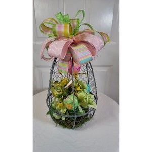 Easter Spring Floral Holiday Décor, Easter Egg Cage Wire Basket Arrangement‎